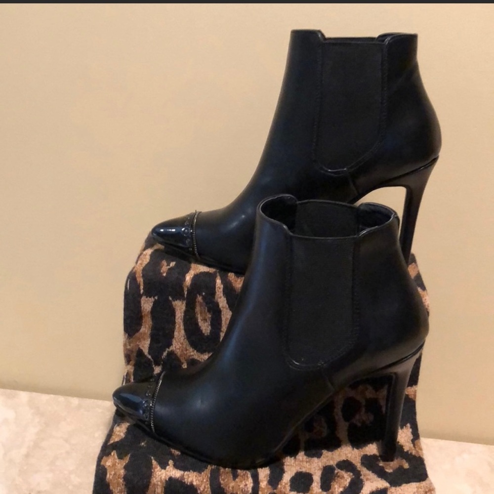 Versace Rare Authentic size 6M high heel booties- never used